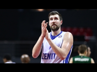 Трехочковый Сергея Карасева в матче против Локомотива-Кубани